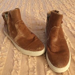 Pink High Top Velvet Sneakers